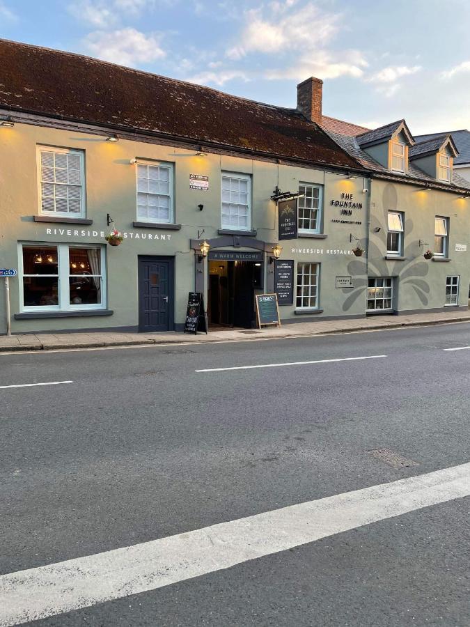 The Fountain Inn & Riverside Restaurant Okehampton Exterior foto