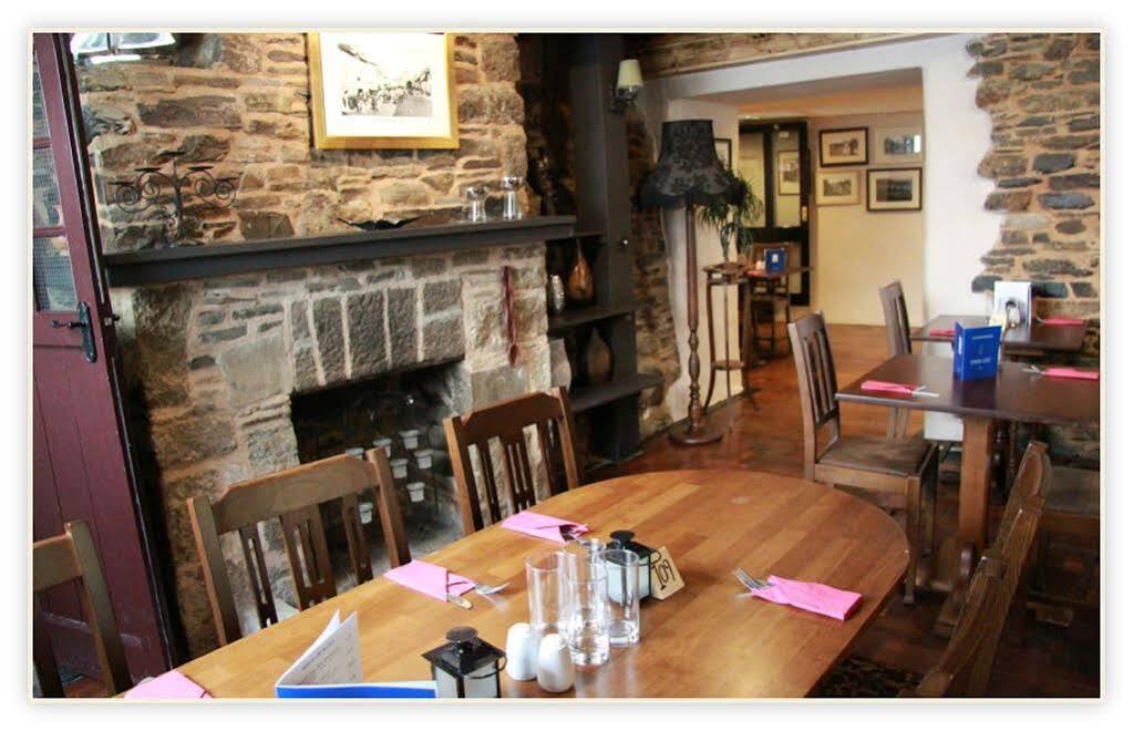 The Fountain Inn & Riverside Restaurant Okehampton Exterior foto